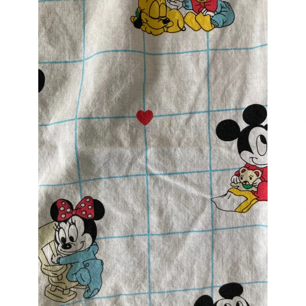 Vintage 1984 Disney Baby Mickey Minnie Donald Pluto Crib Sheet Dundee Cotton USA